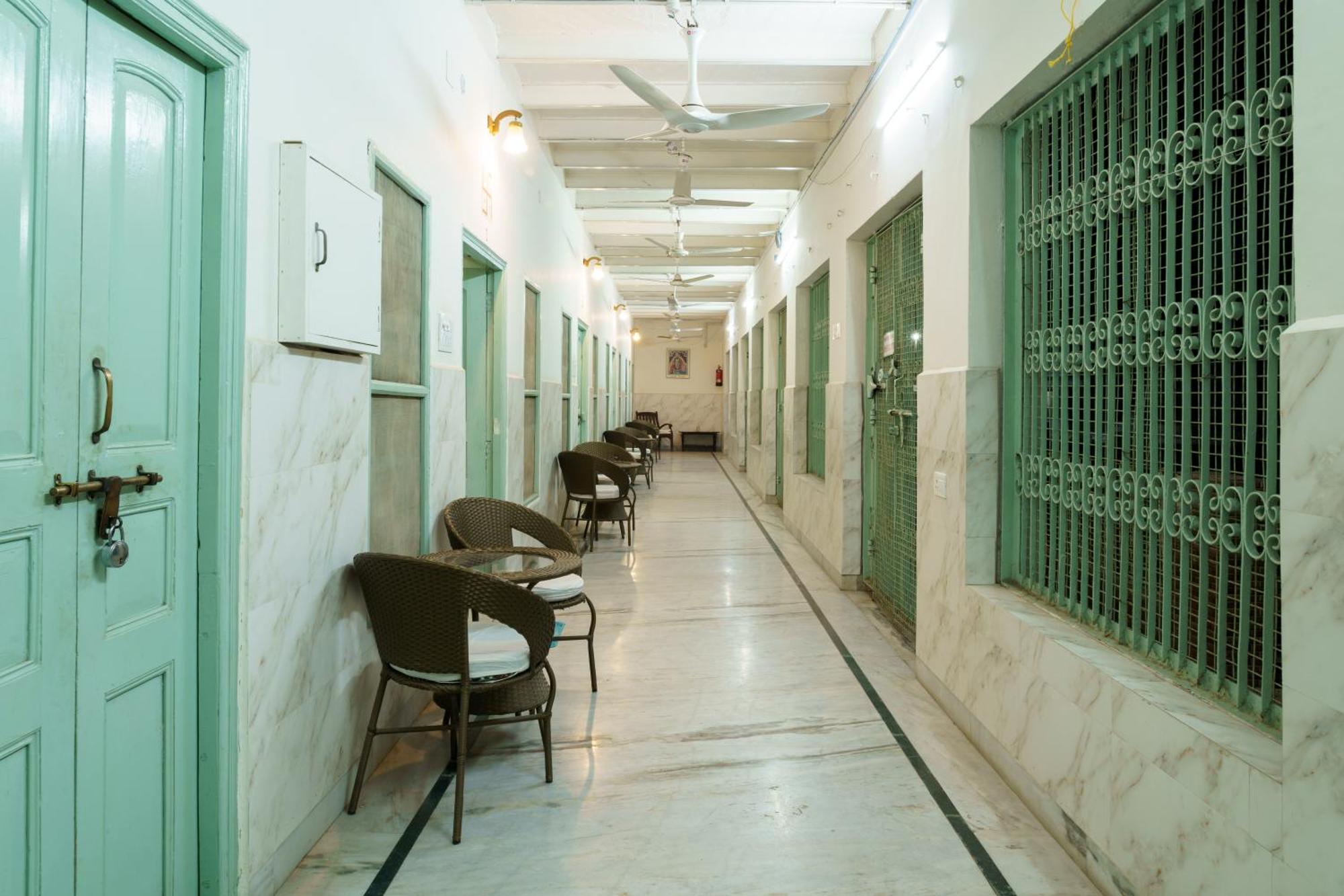 Shree Krishna Bhakti Ashram Ξενοδοχείο Vrindāvan Εξωτερικό φωτογραφία